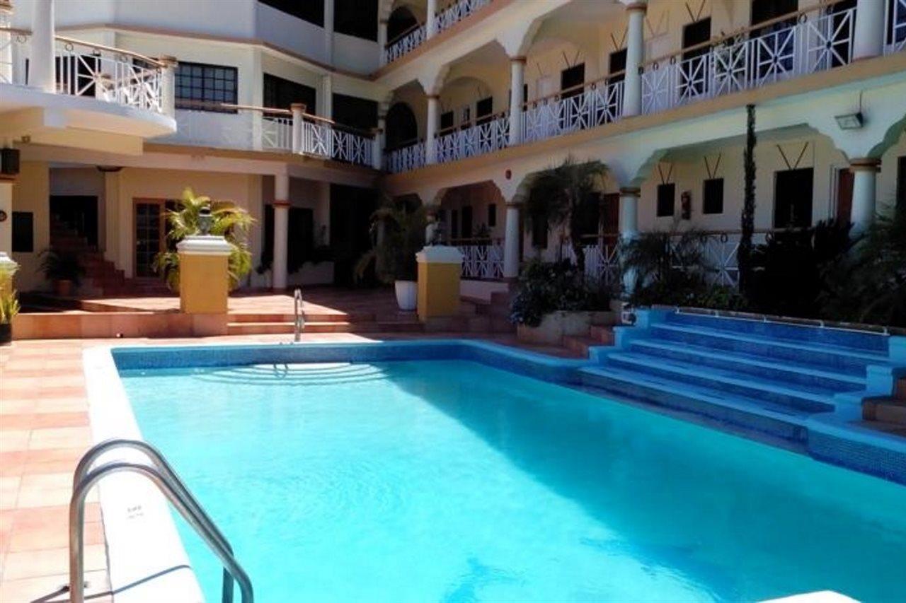 Grandiosa Hotel モンテゴ・ベイ エクステリア 写真